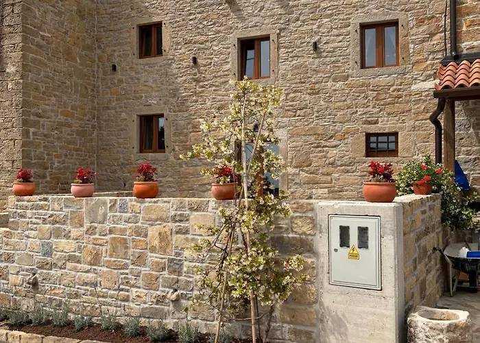 Apartments Groznjan 公寓 *