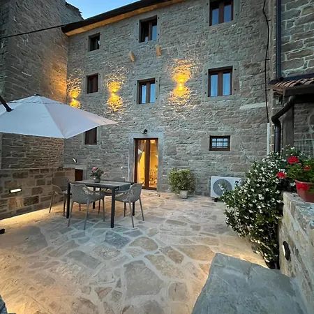 Apartments Groznjan Apartment Grožnjan